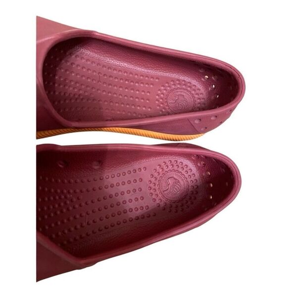 NATIVE Keep It Lite Water Shoes Size 7 - Picture 2 of 5